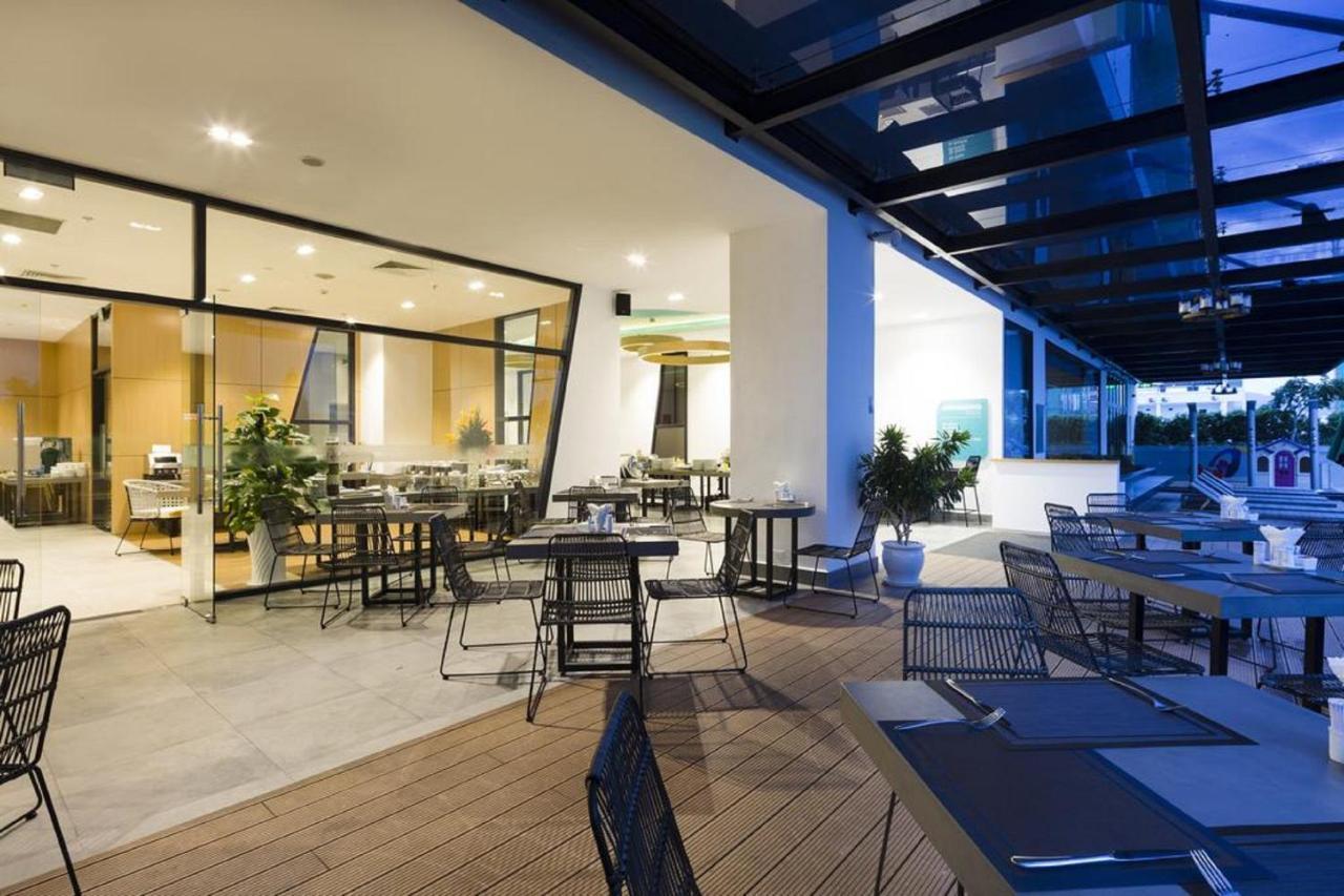Parama Apartments Balcony Beachfront Nha Trang Zewnętrze zdjęcie