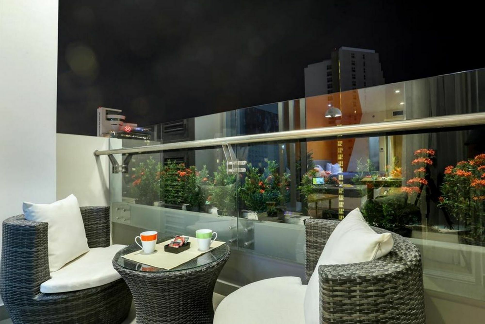 Parama Apartments Balcony Beachfront Nha Trang Zewnętrze zdjęcie